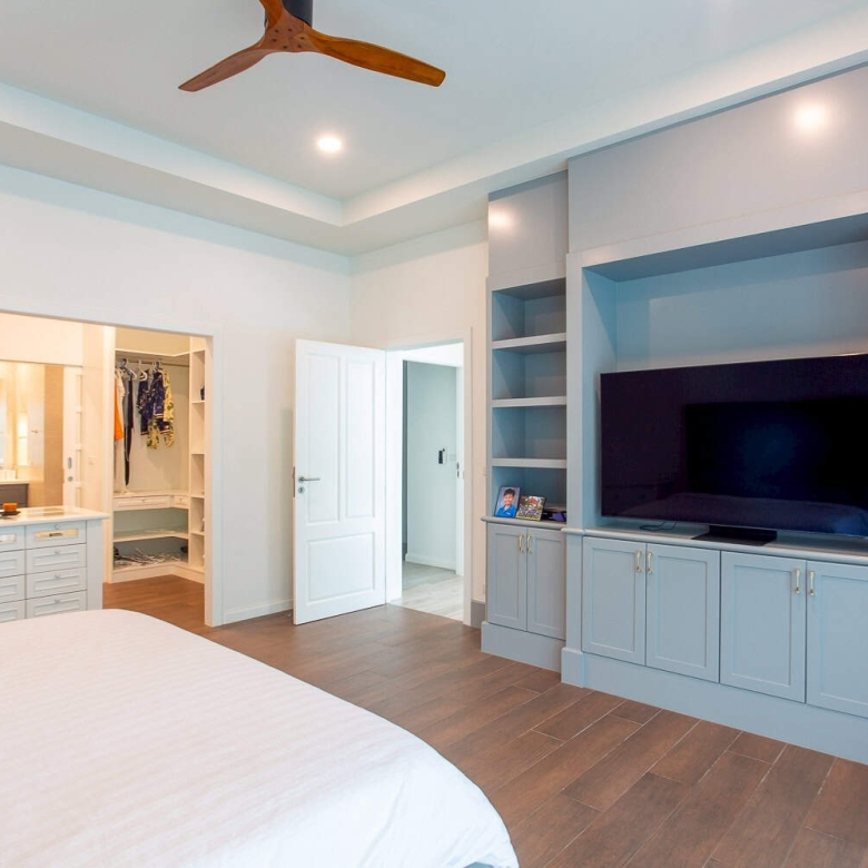 Villa Bathroom Spa Experience