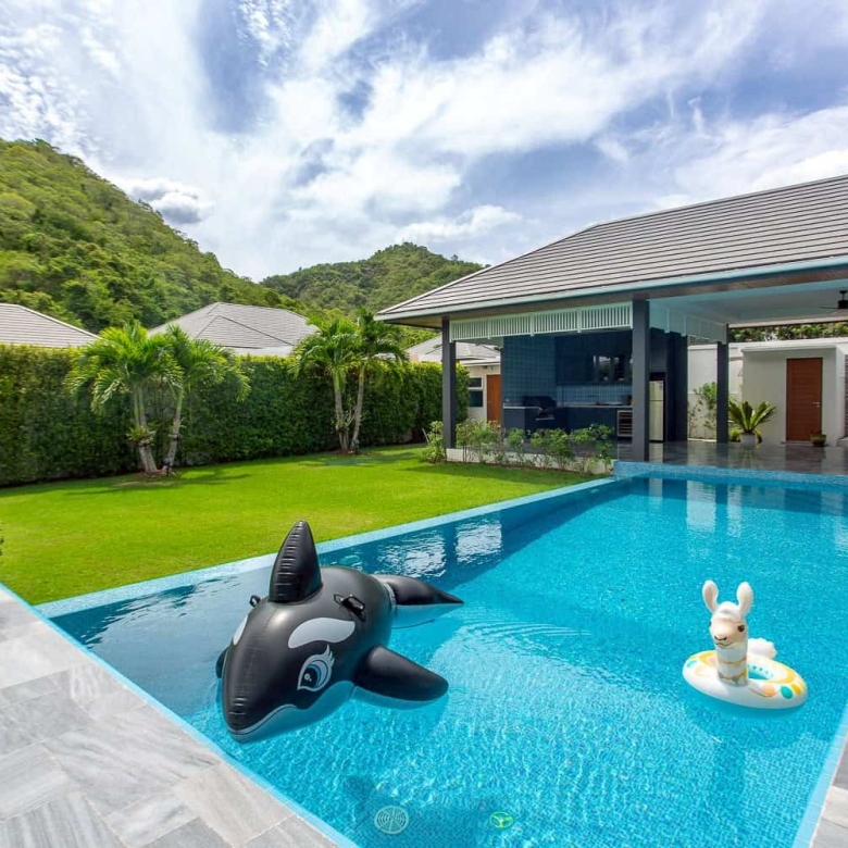 Stunning Villa Exterior View