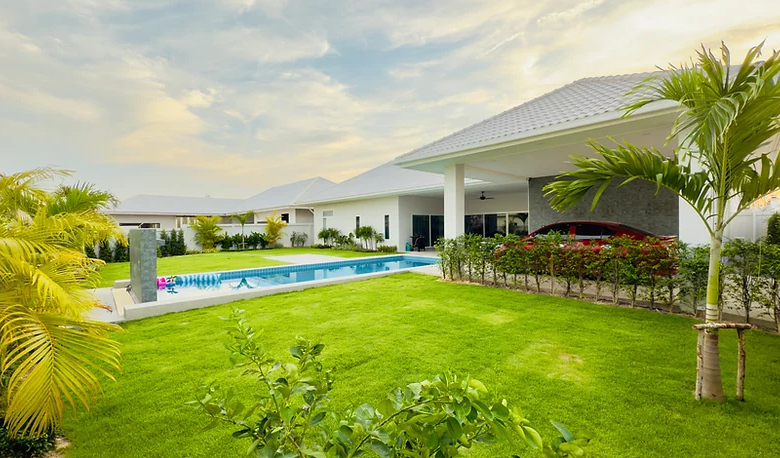 Luxury Pool Villa For Sale in Hua Hin, Prachuap Khiri Khan