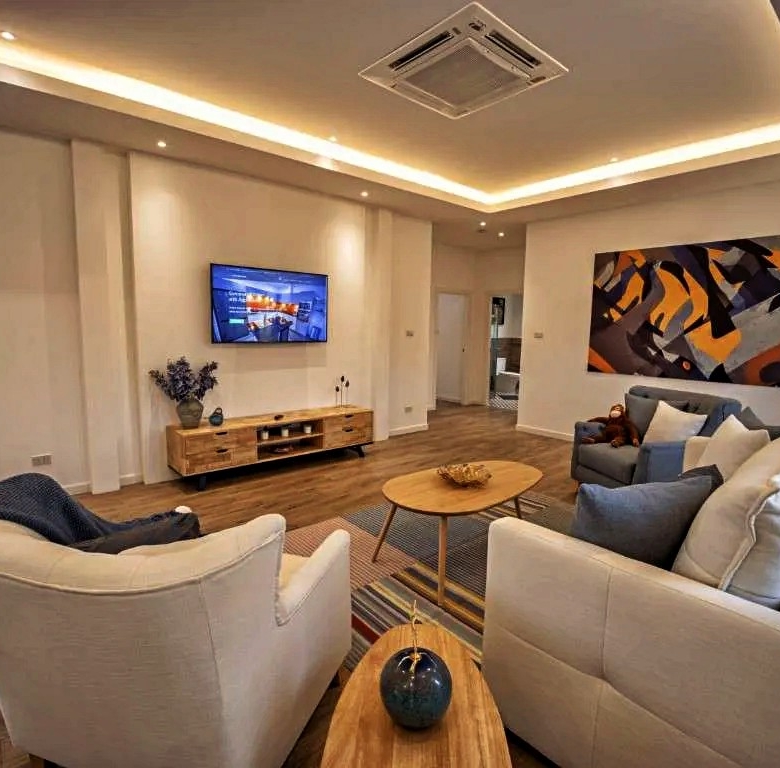 Modern Pool Villa Sales Mali Bua Luxury Development