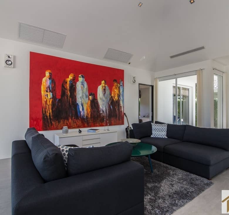 Impressive villa property Baan Ing Phu estate