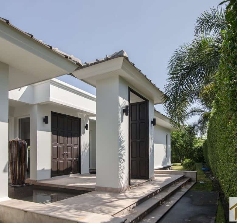 Stylish villa property Baan Ing Phu Hua Hin
