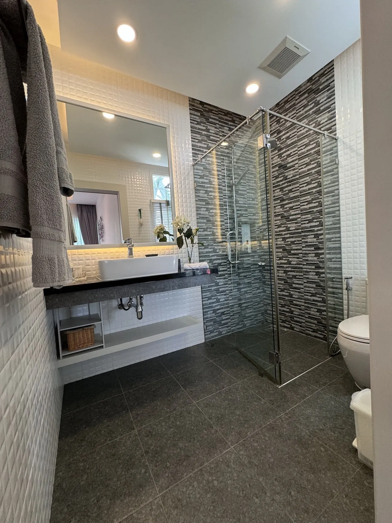 Elegant Pool Villa Garden Hua Hin Luxury Pool Villa Baan Phu Thara Hua Hin Investment