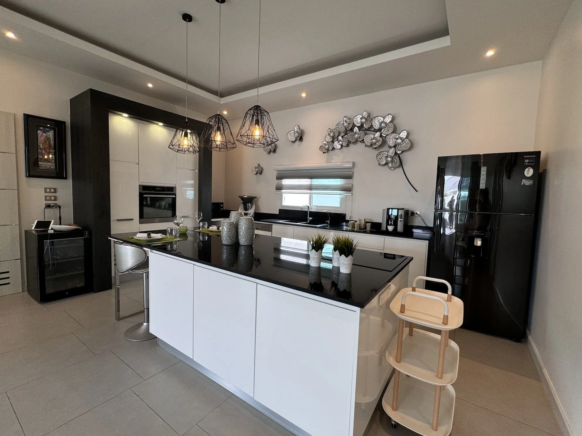 Elegant Baan Phu Thara Villa Luxury Investment