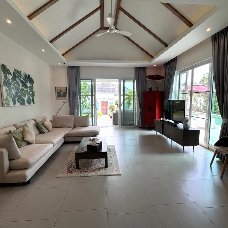 Beautiful Garden Pool Villa Hua Hin Property