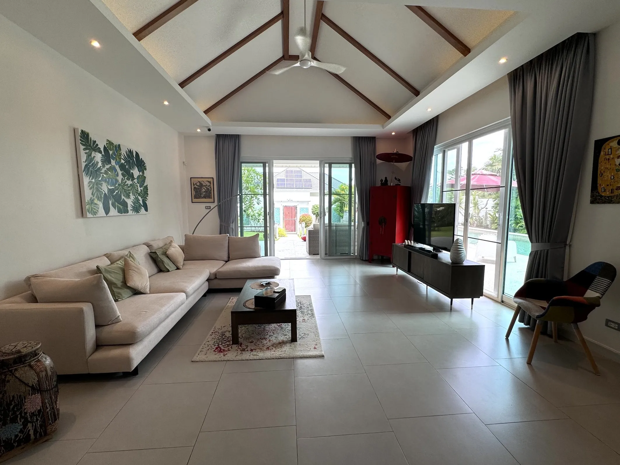 Beautiful Garden Pool Villa Hua Hin Property