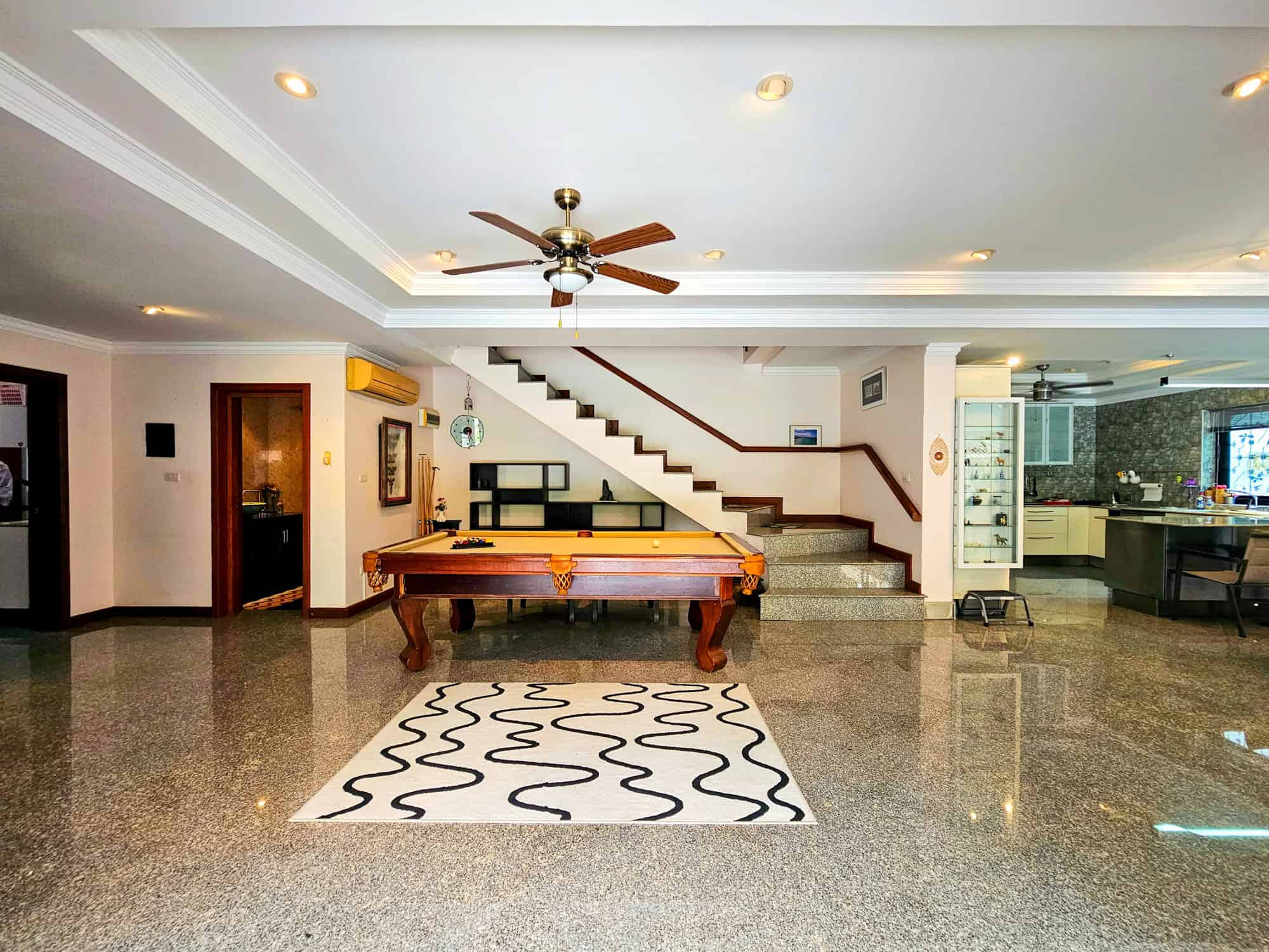 Luxury Villa In Hua Hin Soi 114 Luxury Villa Master Bedroom Suite