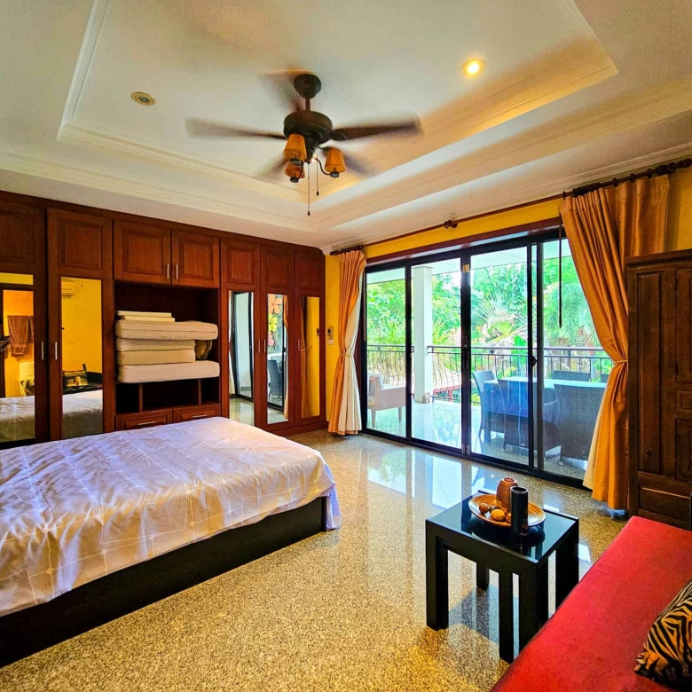 Luxury Villa Swimming Pool Night View