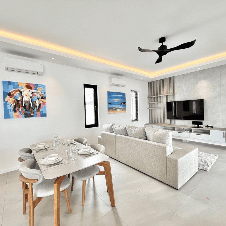 Luxury Three Bedroom Villa Hua Hin