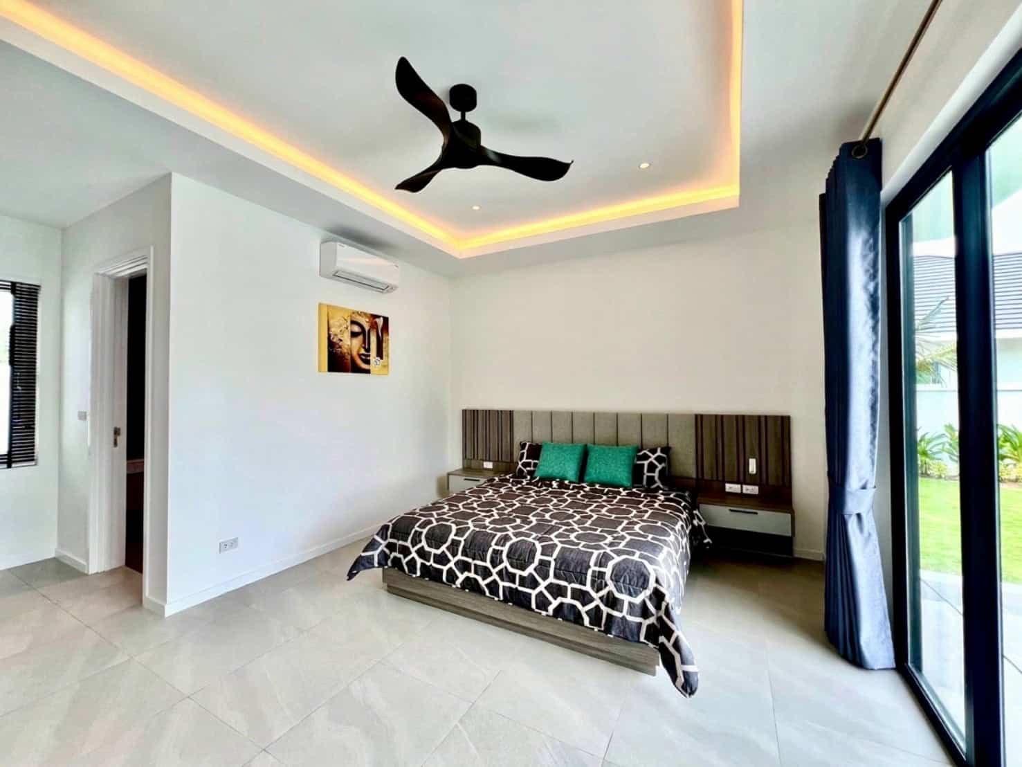 Brand New Pool Villa