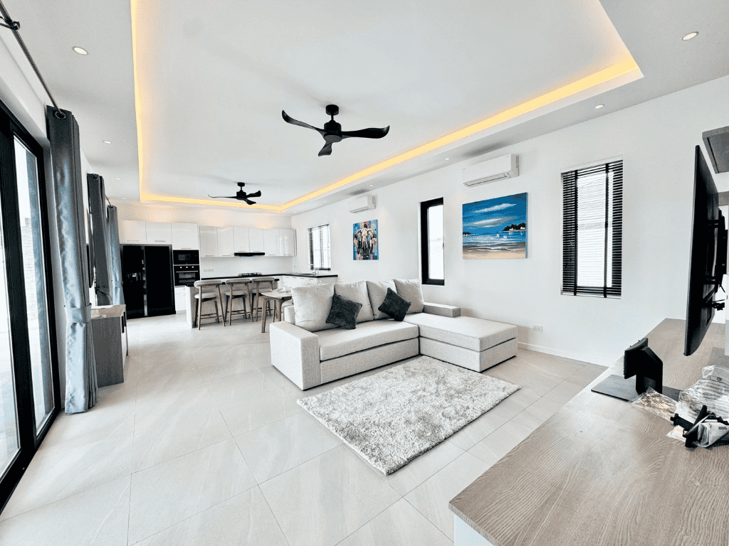 Luxury Villa Sale Hua Hin Town