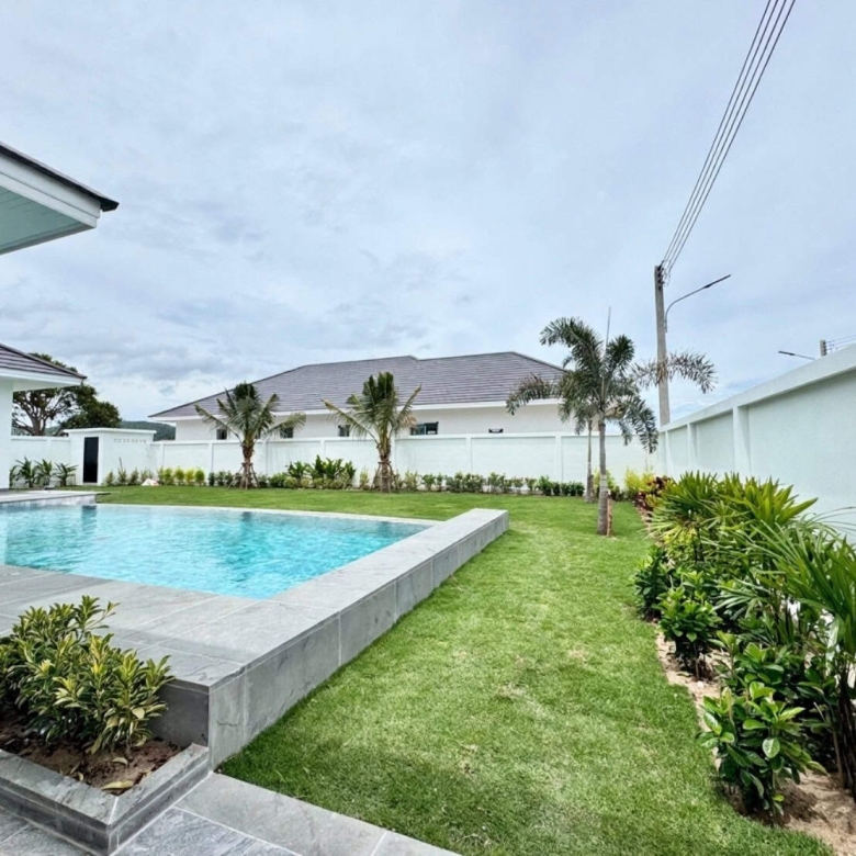 Brand New Villa With Pool