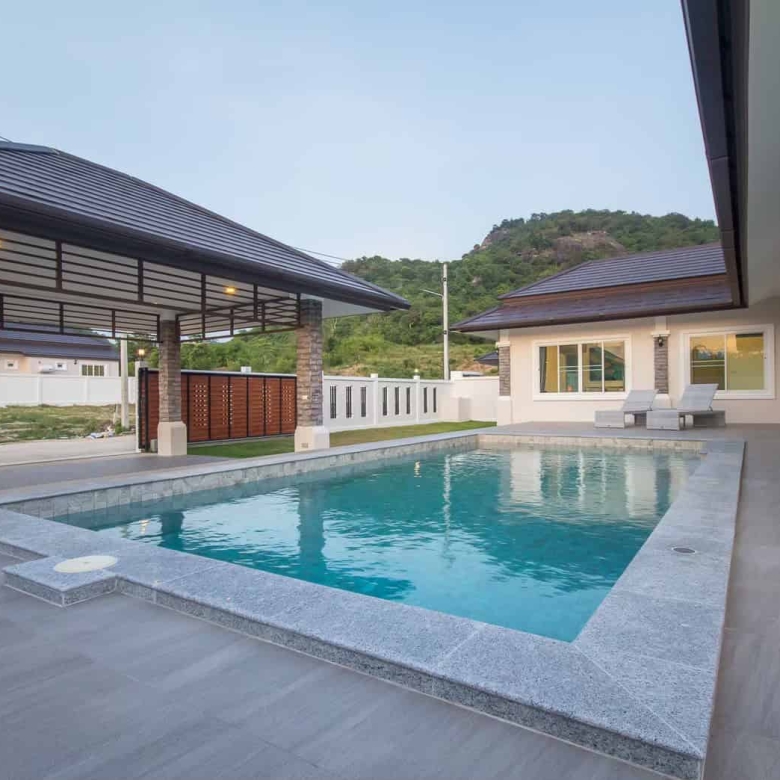 Fully Furnished Pool Villa Grand Hills Sale