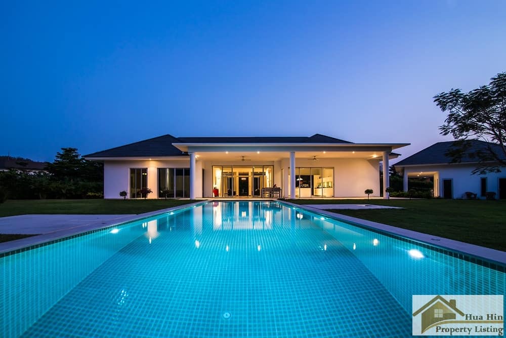 Stunning Pool Villa Hua Hin Baan Ing Phu Estate
