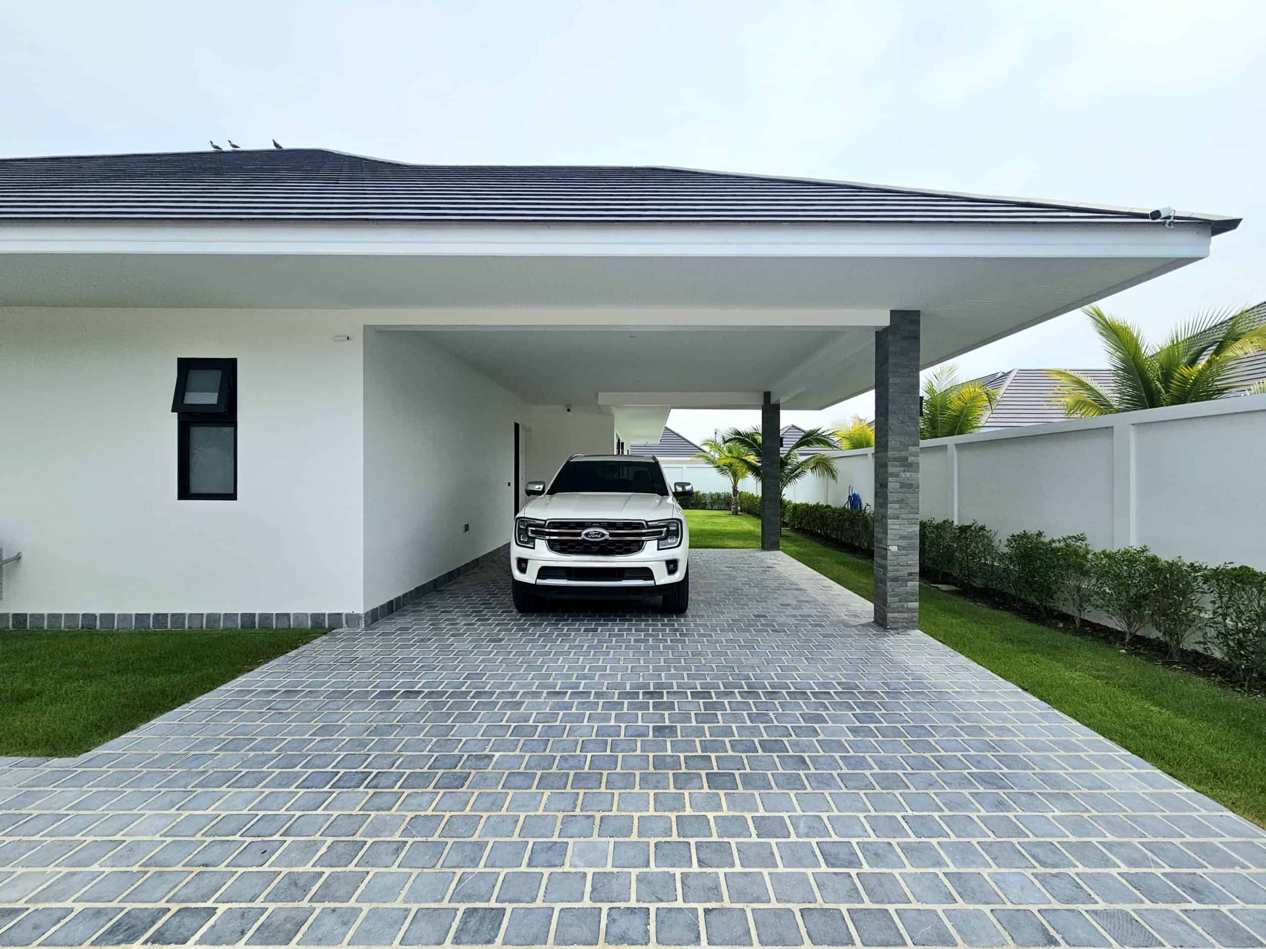 Elegant Hua Hin Villa Beautiful Contemporary Villa