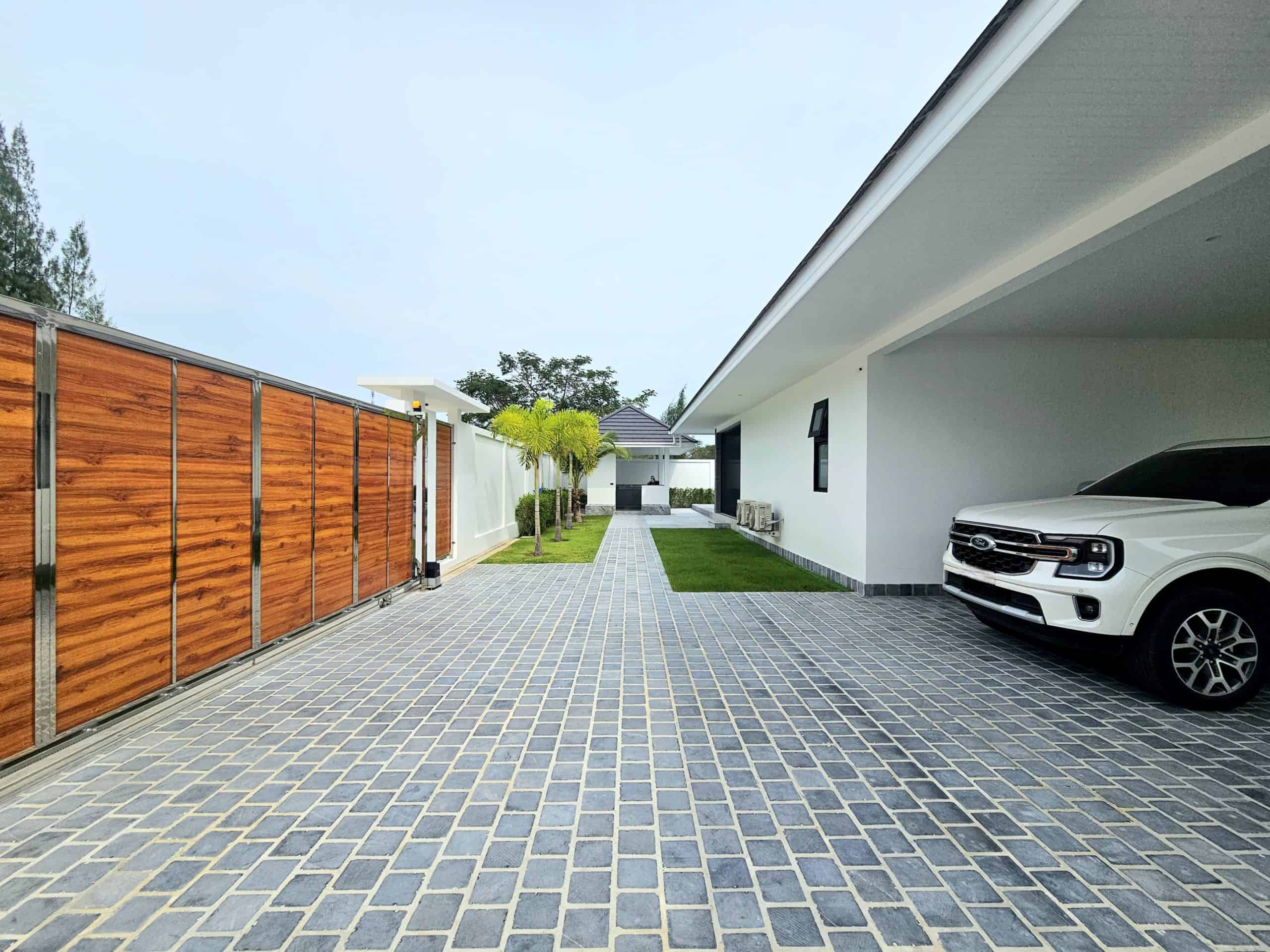 Contemporary Pool Villa Sale Stunning Pool Home