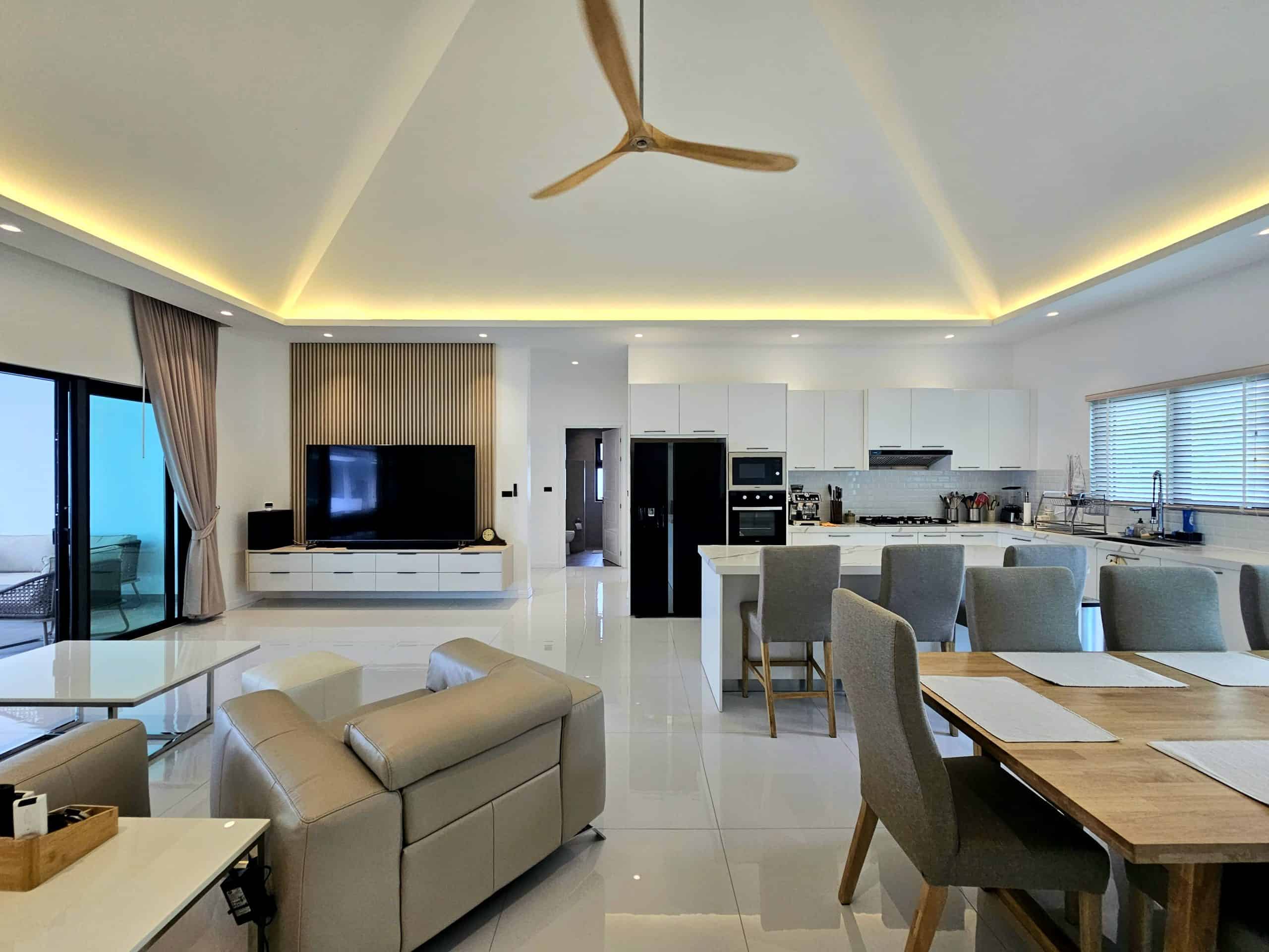 Spacious Pool Villa Thailand Contemporary Luxury Property