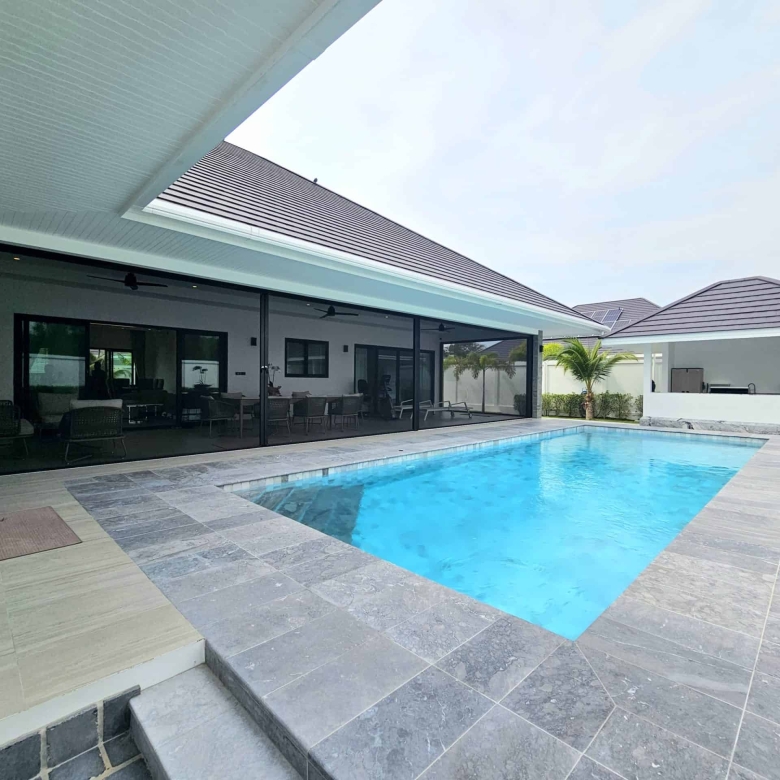 The Clouds 2 Pool Villa For Sale in Hua Hin Soi 70