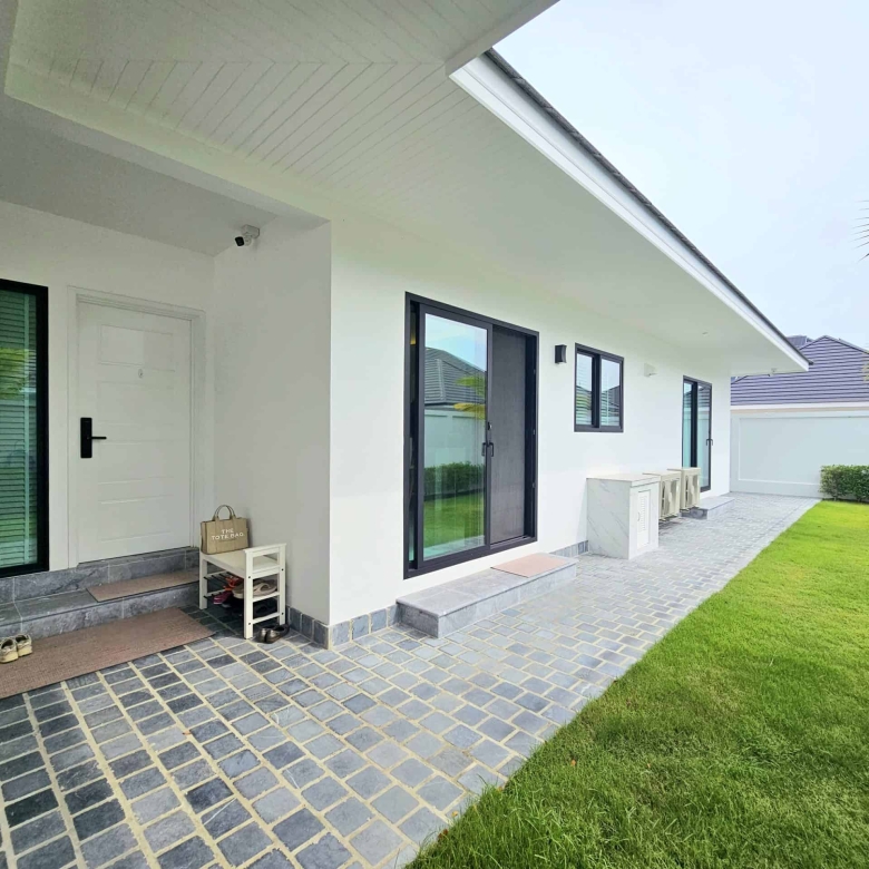 Contemporary Home Hua Hin