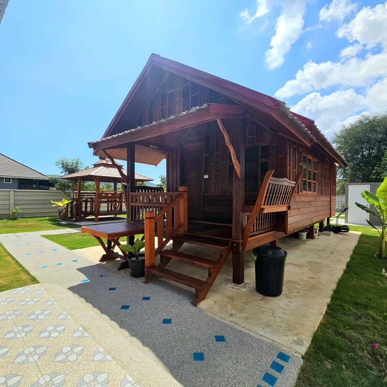 Thai Style Pool Villa For Sale in Pranburi Wang Pong Area