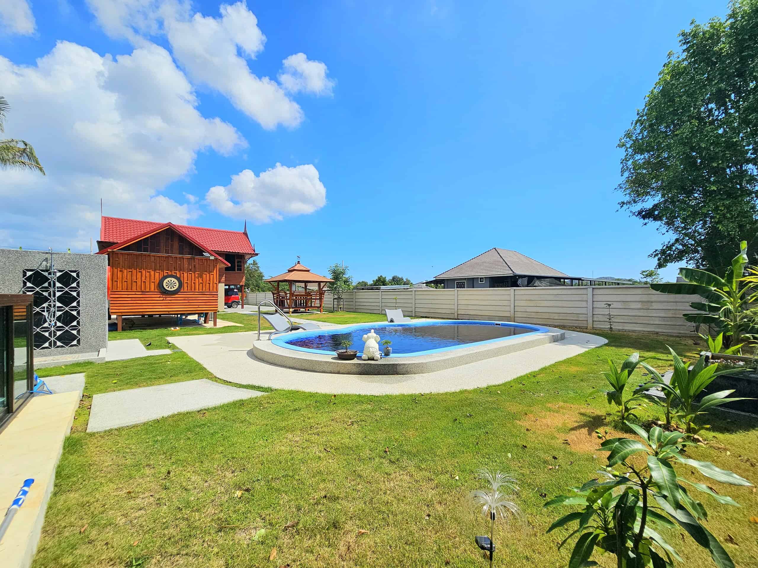 Luxury Pranburi Pool Villa Stylish Villa with Private Pool