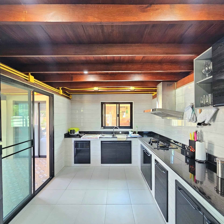 Modern Private Pool Villa Property