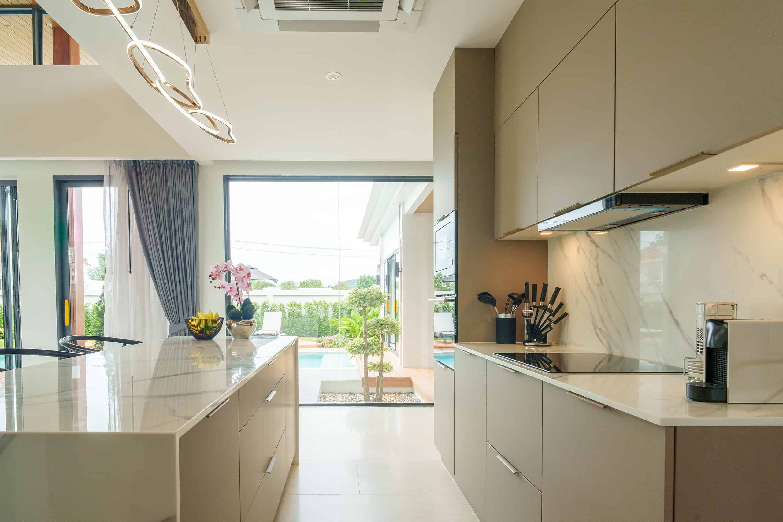 Contemporary Villa Dining Area Tropical Contemporary Smart Villa Pool Paradise