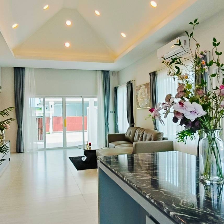 Premium Three Bedroom Villa CoCo Hua Hin Paradise