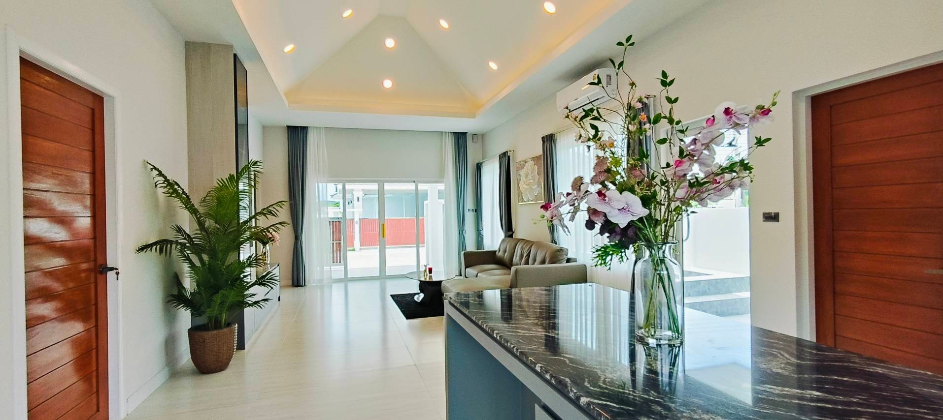 Premium Three Bedroom Villa CoCo Hua Hin Paradise