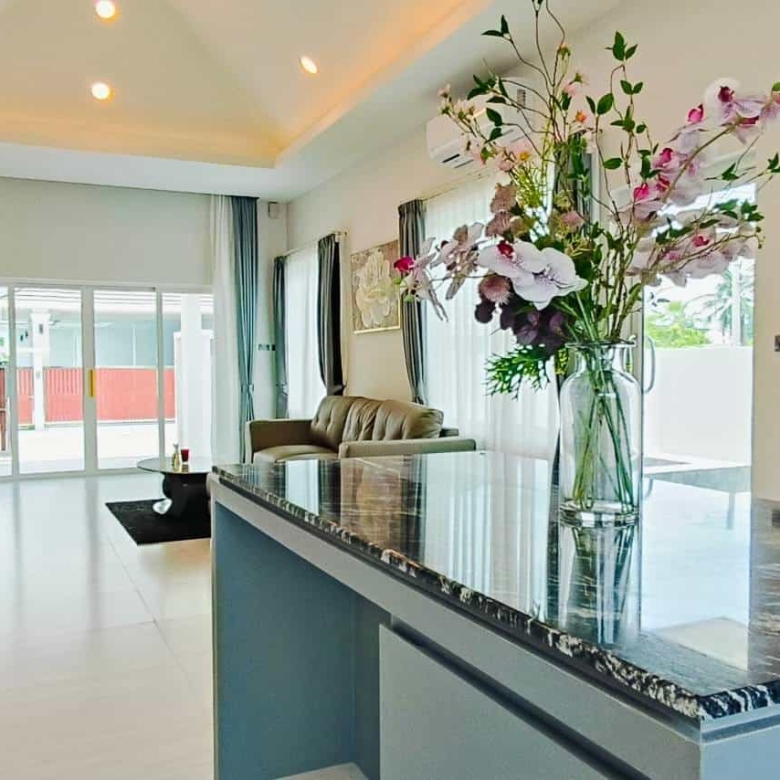 Elegant Three Bedroom Villa CoCo Hua Hin Sale