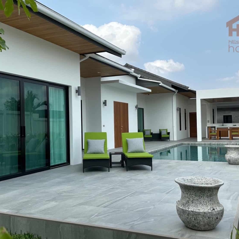 Hua Hin Luxury Villa Mountain Views Sale