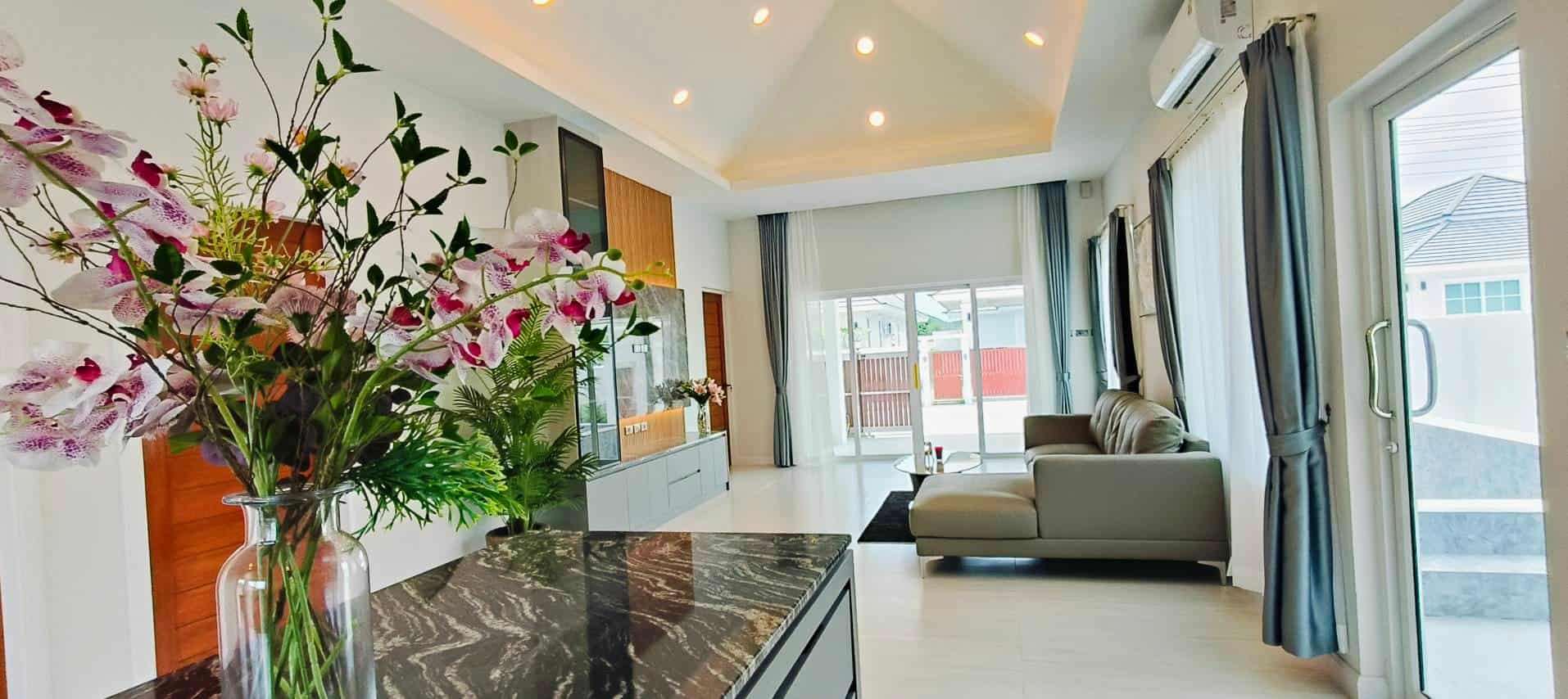 Quality Built House Features Home Office Study Room Built Storage