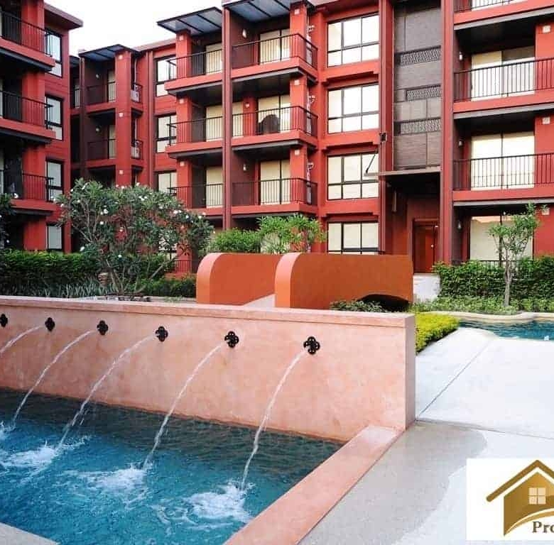 Tropical Garden Landscape Swimming Pool