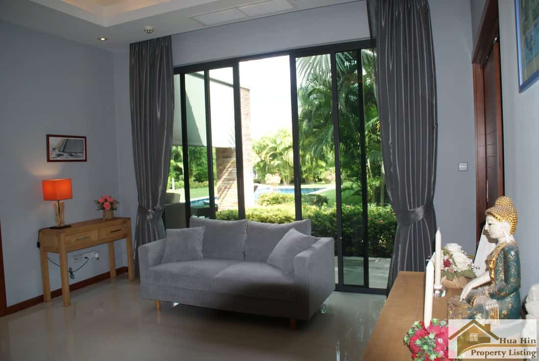 Villa Private Estate Modern Park