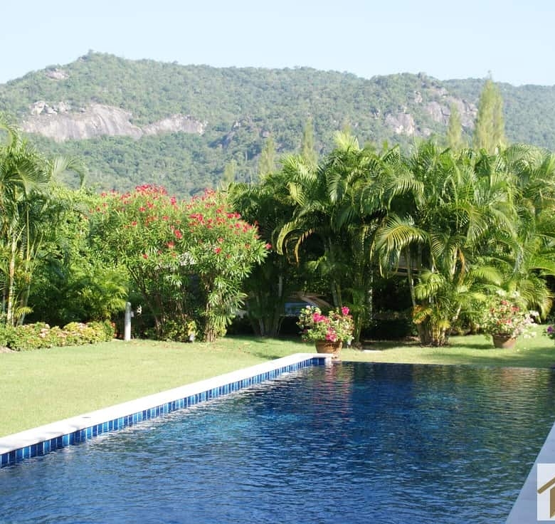 Estate Villa Modern Park Hua Hin