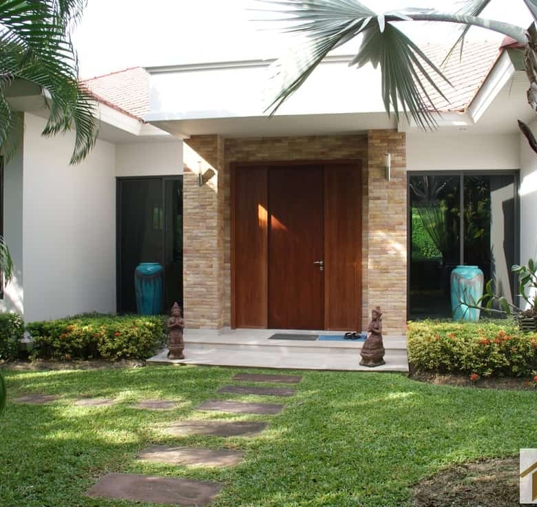 Private Modern Villa Park Estate