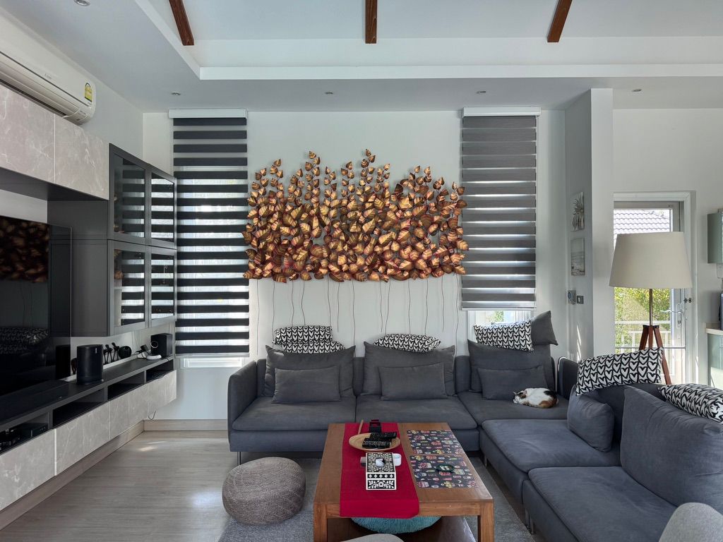 Executive Villa with Private Pool and Garden