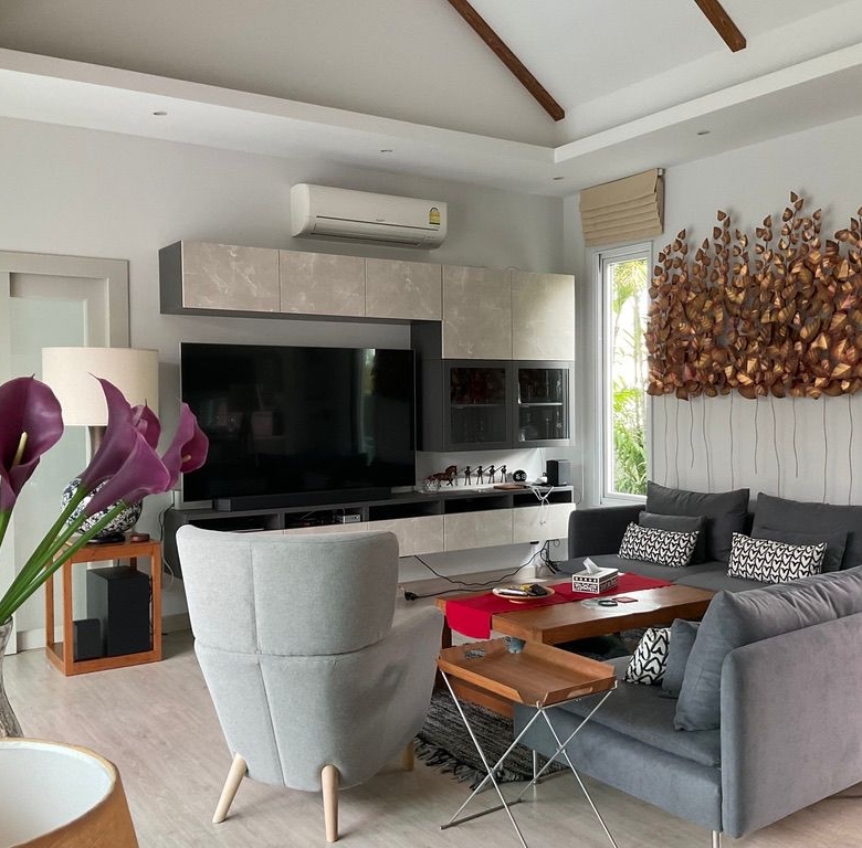 Distinctive Villa featuring Magnificent Swimming Pool