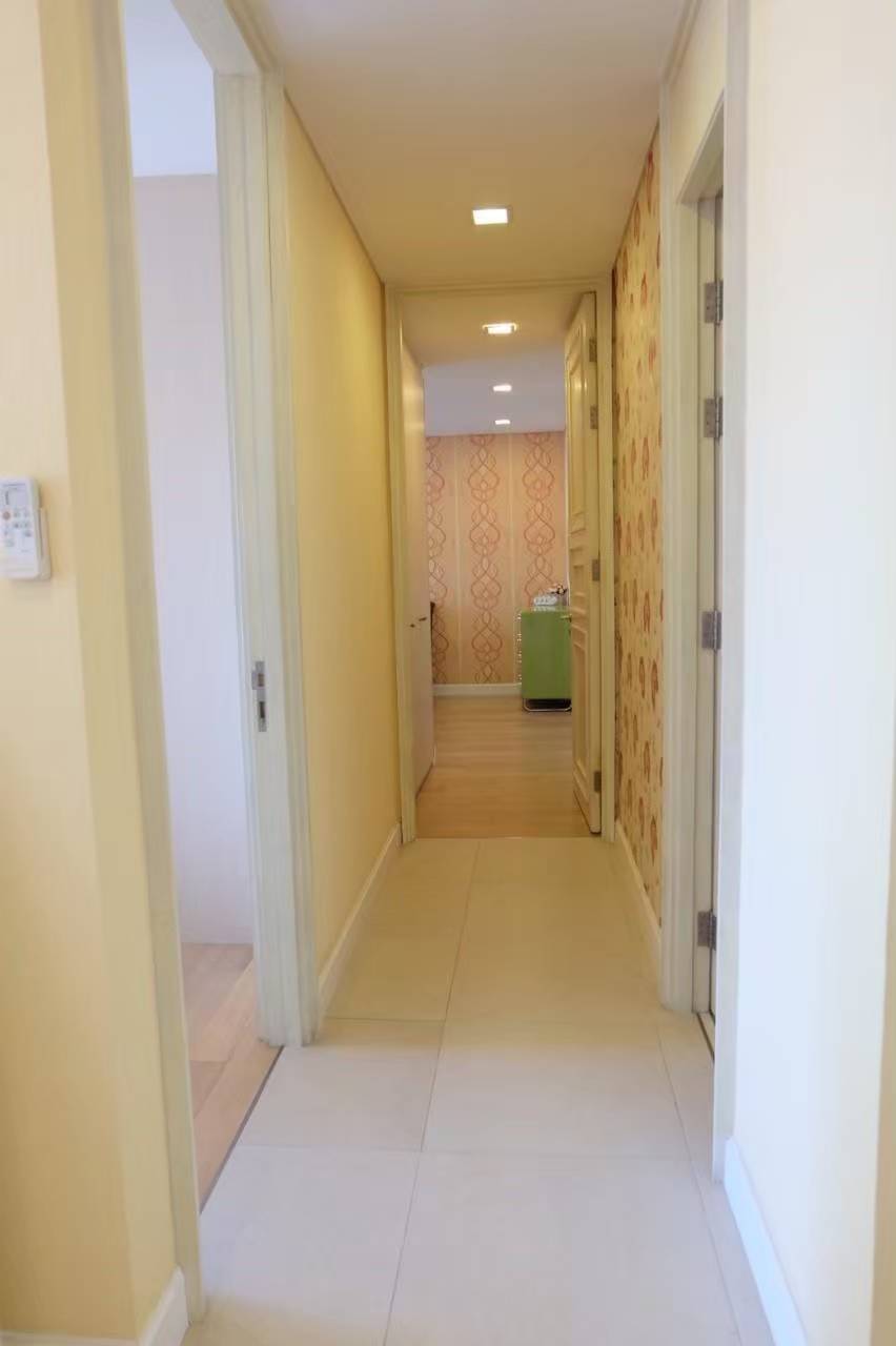Exclusive Oceanfront Condo Development