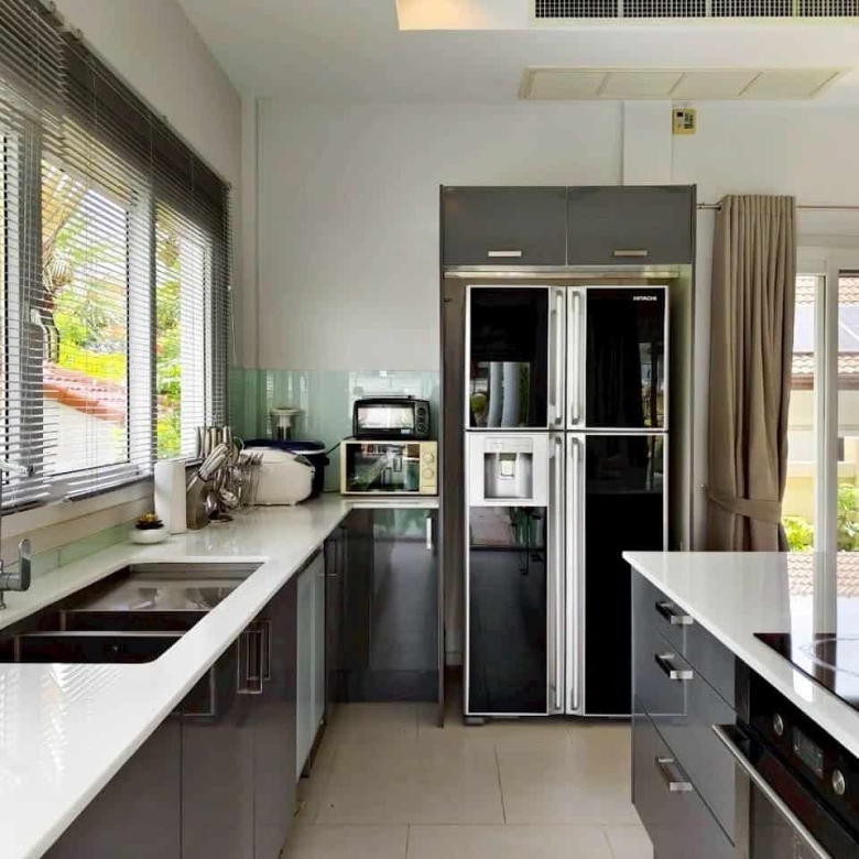 Modern Villa with Swimming Pool in Hua Hin Thailand