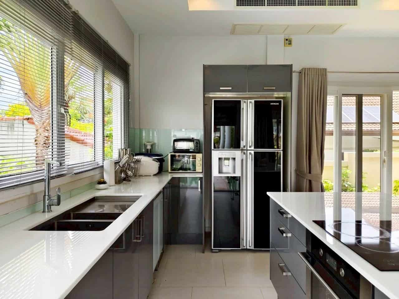 Luxury Villa Near Golf Course Hua Hin Modern Villa with Swimming Pool in Hua Hin Thailand