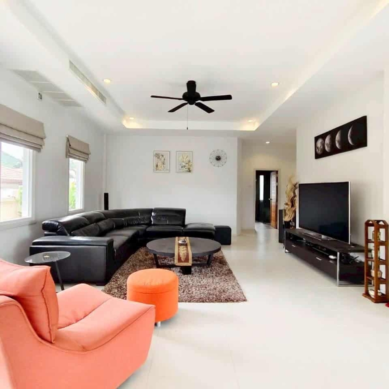 Executive Pool Villa in Exclusive Community