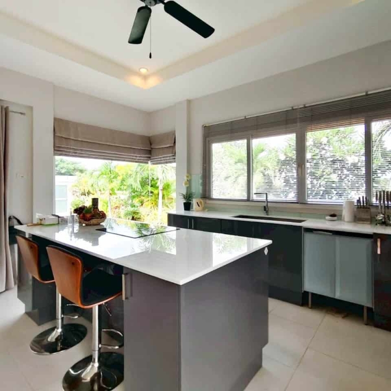 Elegant Villa Home with Swimming Pool Hua Hin