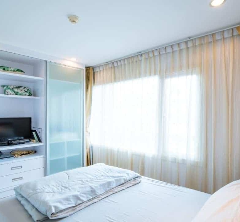 Spacious Mykonos Style Condo Thailand Beach