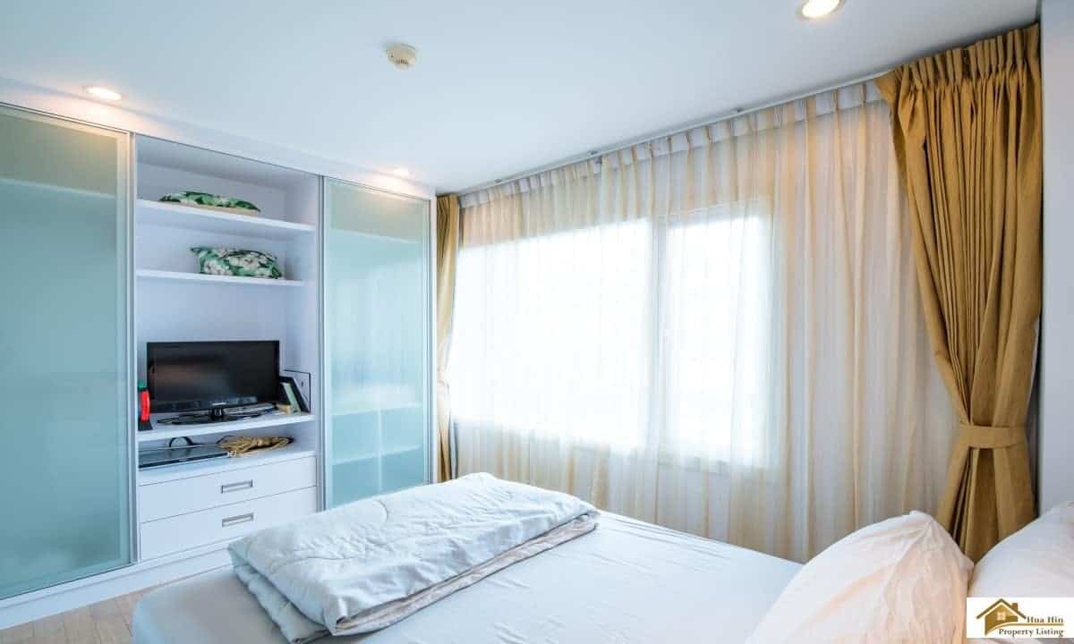 Spacious Mykonos Style Condo Thailand Beach