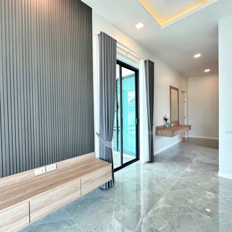 Modern Balinese Home Private Pool Area