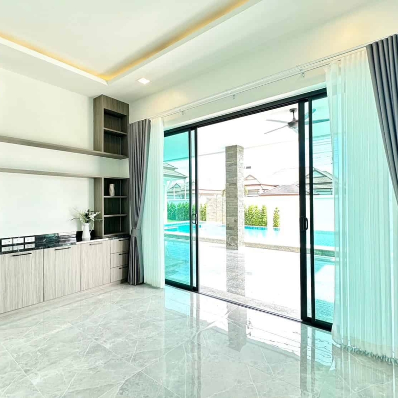 Tropical Family Residence Swimming Pool Thailand