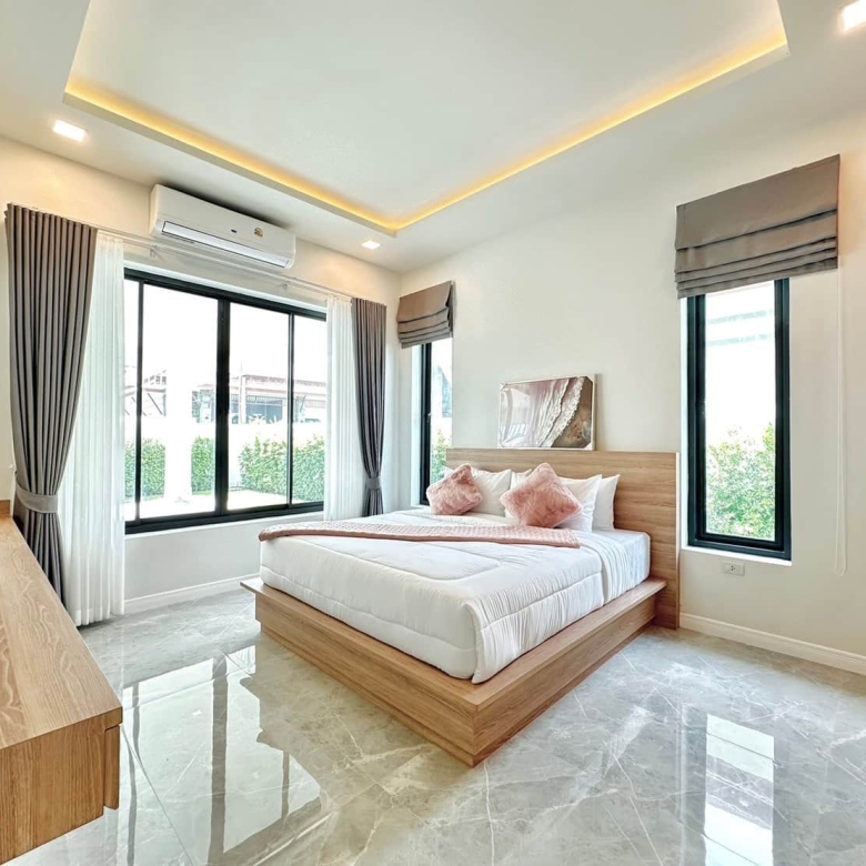 Balinese Design Home Swimming Pool Thailand