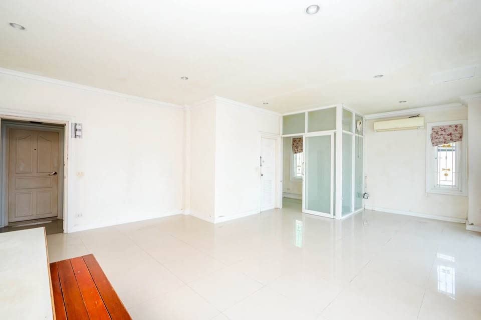 Modern Sea View Apartment Complex Hua Hin Sale