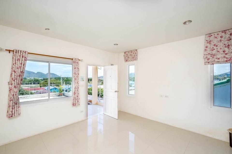 Modern Multi Unit Building Beach Location Thailand